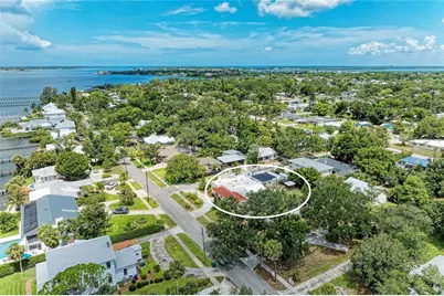 1712 4th Street W, Palmetto, FL 34221 - Photo 7