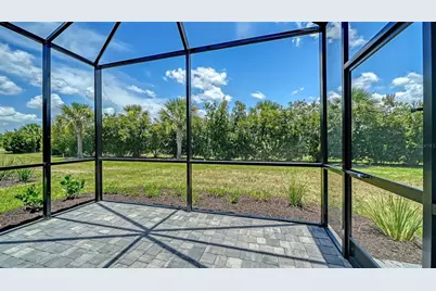 2324 Blue Mahoe Lane, Sarasota, FL 34240 - Photo 11