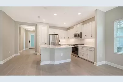 2324 Blue Mahoe Lane, Sarasota, FL 34240 - Photo 15