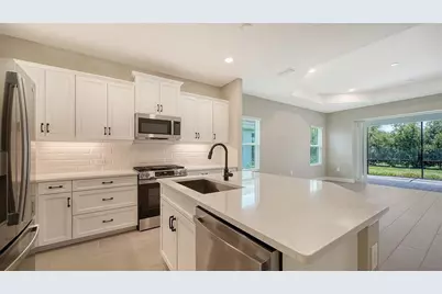 2324 Blue Mahoe Lane, Sarasota, FL 34240 - Photo 19