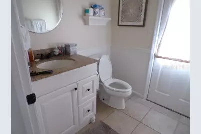 5766 Forester Pine Court, Sarasota, FL 34243 - Photo 13