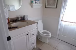 5766 Forester Pine Ct, Sarasota, FL 34243 - Photo 13