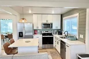 1507 10th Ave W, Palmetto, FL 34221 - Photo 7