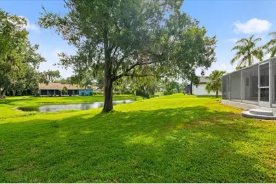 5438 Dominica Circle, Sarasota, FL 34233 - Photo 3
