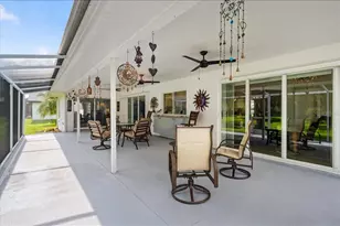 5438 Dominica Cir, Sarasota, FL 34233 - Photo 19