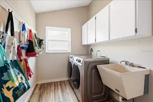 5438 Dominica Cir, Sarasota, FL 34233 - Photo 23