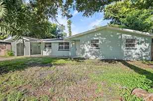 403 Pinewood Ave, Nokomis, FL 34275 - Photo 3