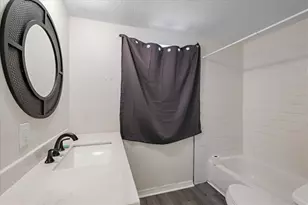 403 Pinewood Ave, Nokomis, FL 34275 - Photo 25