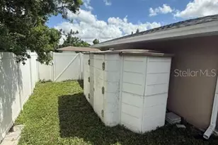 3654 Pin Oaks St, Sarasota, FL 34232 - Photo 29