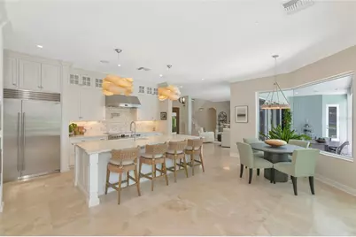7631 Cove Terrace, Sarasota, FL 34231 - Photo 15