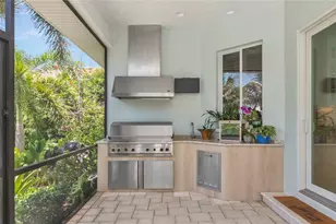 7631 Cove Terrace, Sarasota, FL 34231 - Photo 39