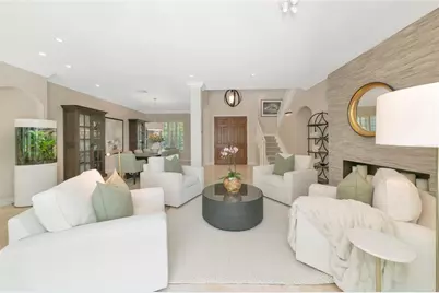 7631 Cove Terrace, Sarasota, FL 34231 - Photo 13