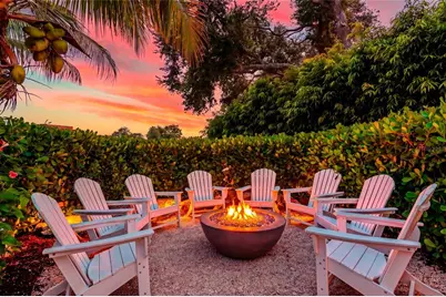 7631 Cove Terrace, Sarasota, FL 34231 - Photo 5