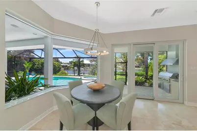 7631 Cove Terrace, Sarasota, FL 34231 - Photo 21