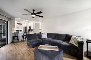 8038 56th Ct E, Palmetto, FL 34221 - Photo 9