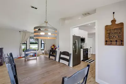 8038 56th Court E, Palmetto, FL 34221 - Photo 17