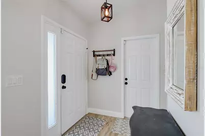 8038 56th Court E, Palmetto, FL 34221 - Photo 7