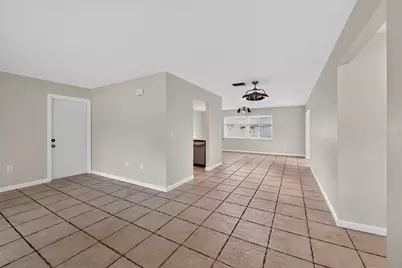 7207 14th Avenue NW, Bradenton, FL 34209 - Photo 5
