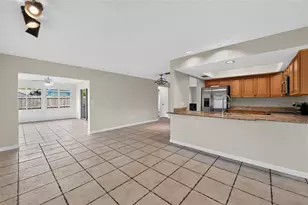 7207 14th Ave NW, Bradenton, FL 34209 - Photo 9