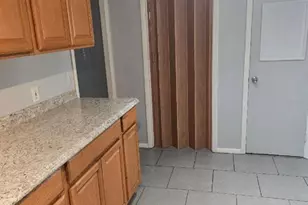 11829 71st St E, Parrish, FL 34219 - Photo 9