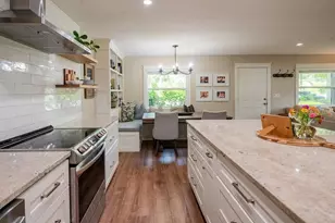216 18th St E, Bradenton, FL 34208 - Photo 9