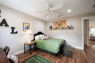 216 18th St E, Bradenton, FL 34208 - Photo 25