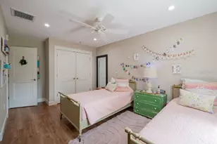 216 18th St E, Bradenton, FL 34208 - Photo 23