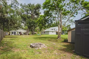 216 18th St E, Bradenton, FL 34208 - Photo 33