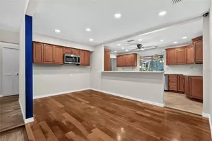3781 Countryside Rd, Sarasota, FL 34233 - Photo 9