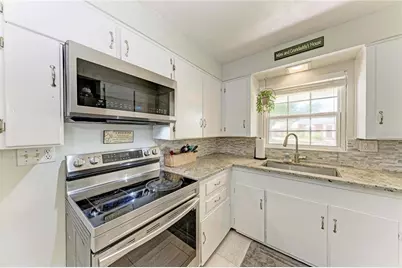 405 20th Street W, Bradenton, FL 34205 - Photo 15