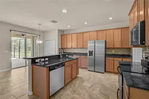 11691 Breadfruit Ln, Venice, FL 34292 - Photo 3