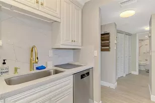 5855 Midnight Pass Rd, Sarasota, FL 34242 - Photo 11