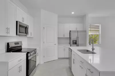 19100 Moscato Court, Venice, FL 34293 - Photo 13