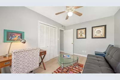 6515 Colonial Drive, Sarasota, FL 34231 - Photo 27