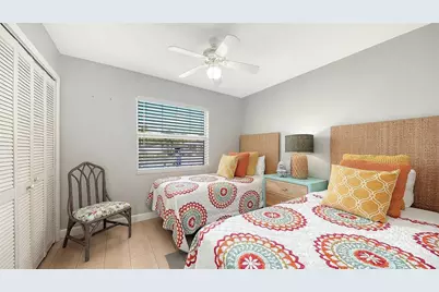 6515 Colonial Drive, Sarasota, FL 34231 - Photo 25