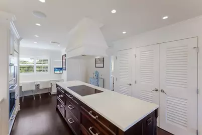 7001 Gulf Of Mexico Drive #24, Longboat Key, FL 34228 - Photo 7
