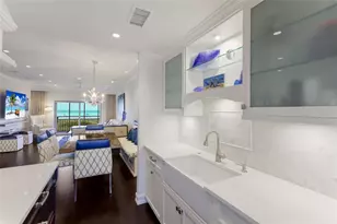 7001 Gulf of Mexico Dr, Longboat Key, FL 34228 - Photo 11