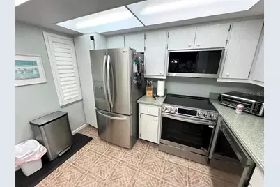 1250 N Portofino Drive #301, Sarasota, FL 34242 - Photo 3