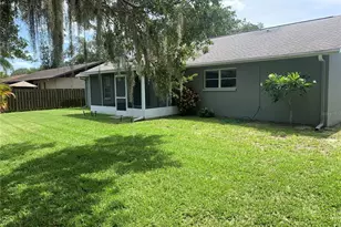 2193 Cork Oak St E, Sarasota, FL 34232 - Photo 29