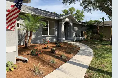 2193 Cork Oak Street E, Sarasota, FL 34232 - Photo 3