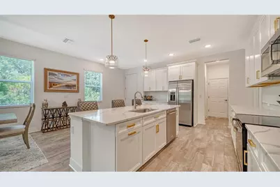 3092 Via Sienna Circle, Sarasota, FL 34243 - Photo 11
