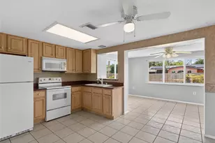127 Columbia Rd, Venice, FL 34293 - Photo 9