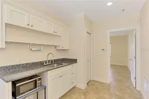 140 S Oxford Dr, Englewood, FL 34223 - Photo 89