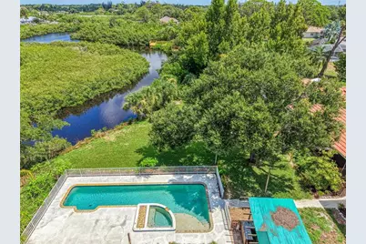 140 S Oxford Drive, Englewood, FL 34223 - Photo 47