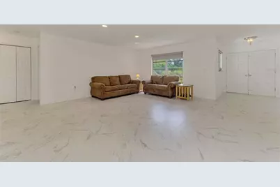 140 S Oxford Drive, Englewood, FL 34223 - Photo 11