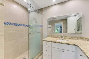140 S Oxford Dr, Englewood, FL 34223 - Photo 35