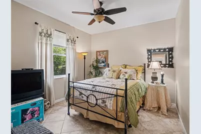 4049 Giannini Lane, Sarasota, FL 34233 - Photo 15
