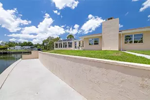 6755 Avenue B, Sarasota, FL 34231 - Photo 11