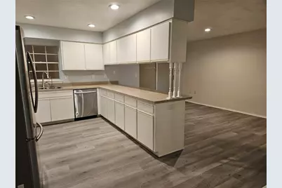 22360 Southshore Drive, Land O Lakes, FL 34639 - Photo 5