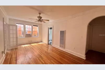 118 Indian Place #15, Sarasota, FL 34236 - Photo 5